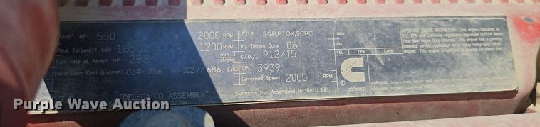 image for item DS4645 2015 Peterbilt 567 semi truck