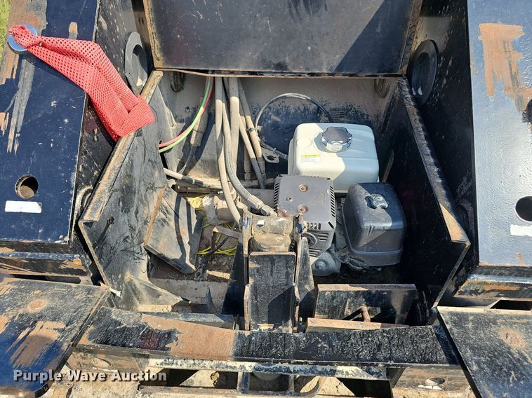 image for item DS4646 2014 Eager Beaver Trailers 50GSL lowboy equipment trailer