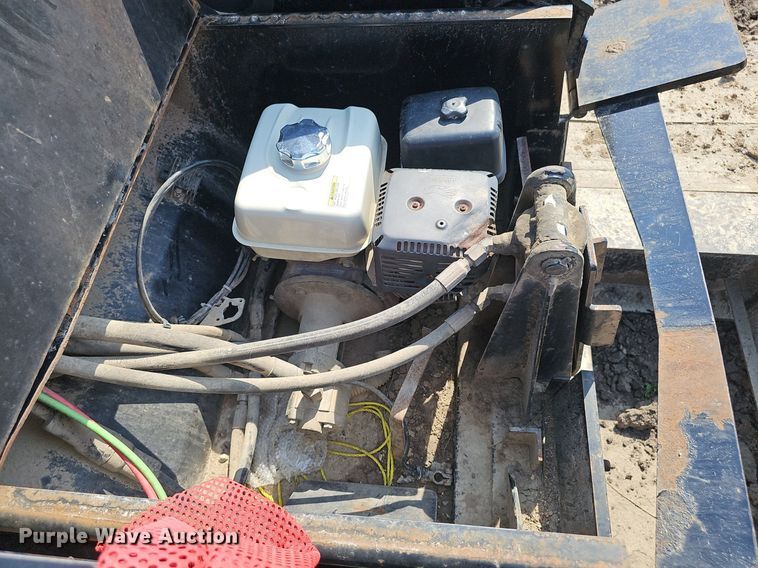 image for item DS4646 2014 Eager Beaver Trailers 50GSL lowboy equipment trailer