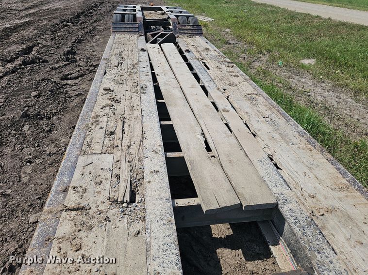 image for item DS4646 2014 Eager Beaver Trailers 50GSL lowboy equipment trailer