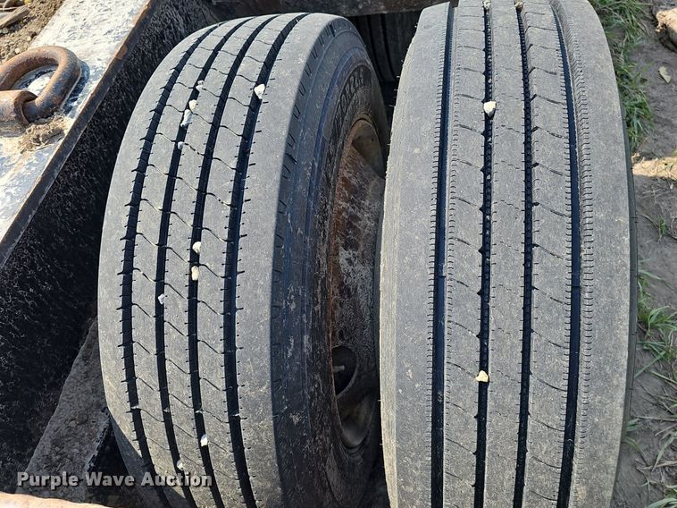 image for item DS4646 2014 Eager Beaver Trailers 50GSL lowboy equipment trailer