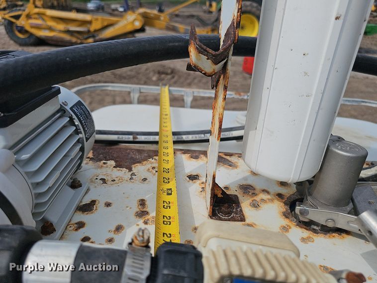 image for item DS4648 DEF tank