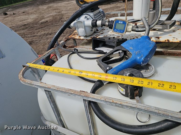 image for item DS4648 DEF tank