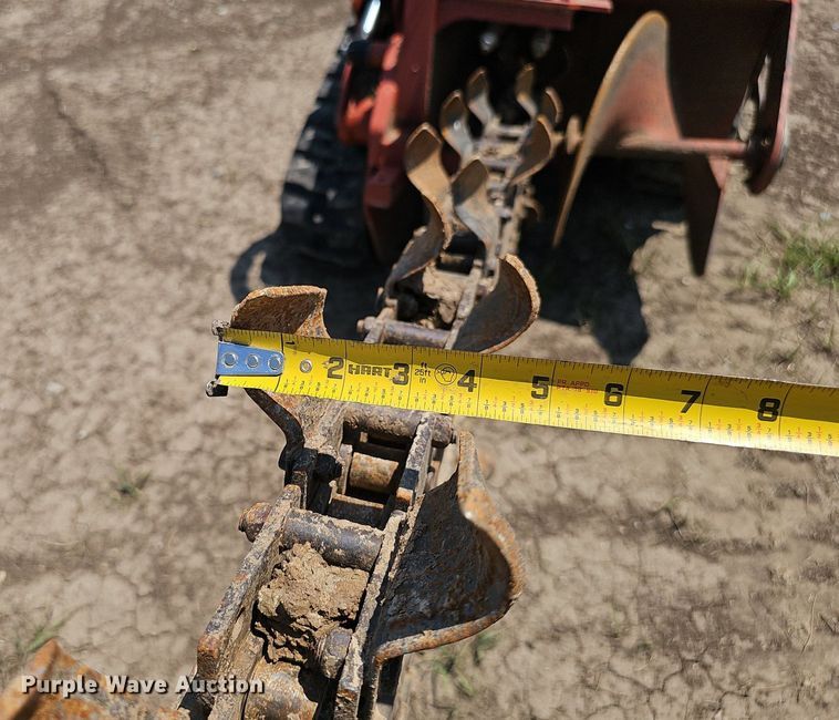 image for item DS4649 2017 Ditch Witch C24X trencher