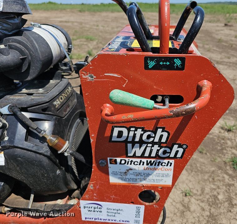 image for item DS4649 2017 Ditch Witch C24X trencher