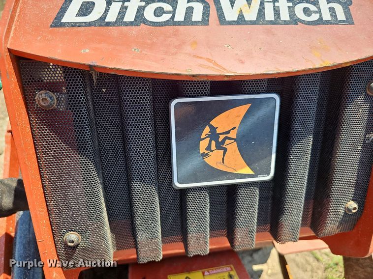 image for item DS4649 2017 Ditch Witch C24X trencher