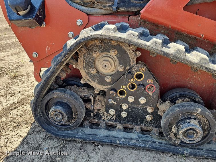 image for item DS4649 2017 Ditch Witch C24X trencher