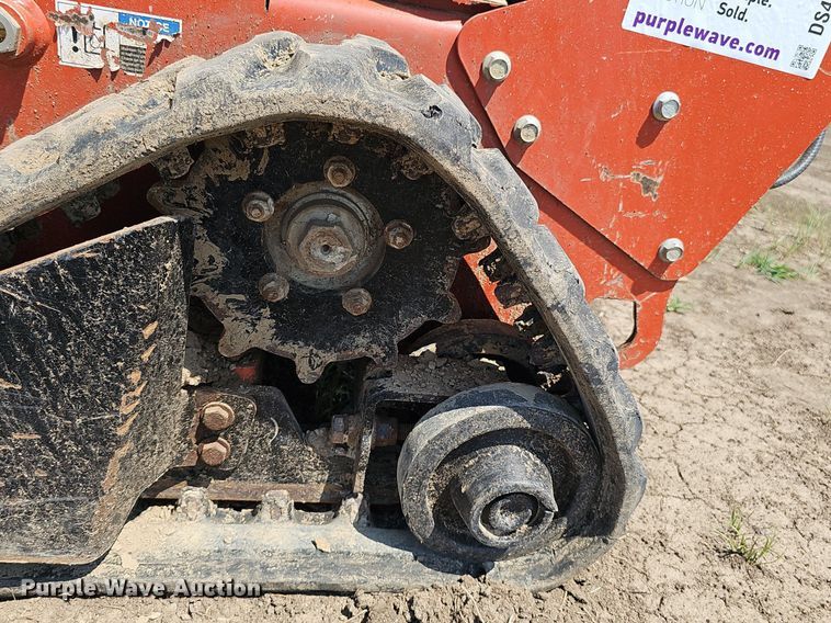 image for item DS4649 2017 Ditch Witch C24X trencher