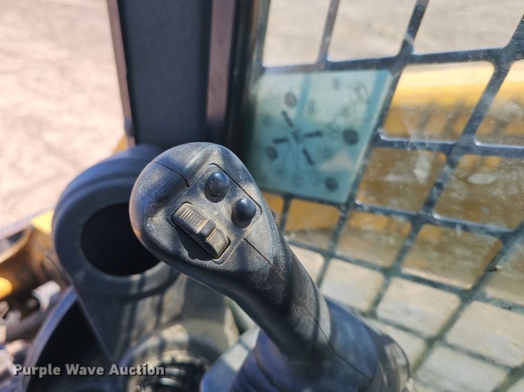 image for item DS4650 2020 Caterpillar 289D3 tracked skid steer loader