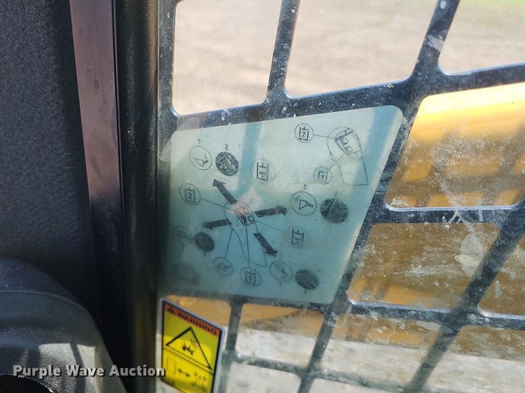 image for item DS4650 2020 Caterpillar 289D3 tracked skid steer loader