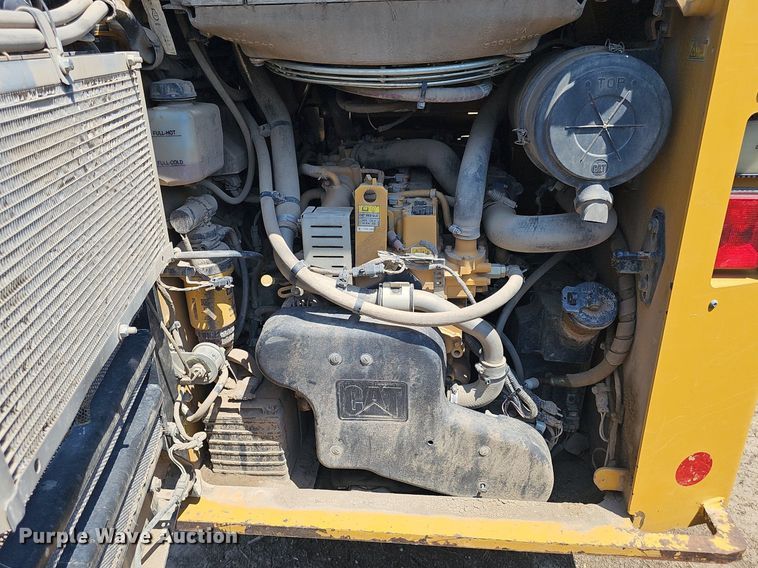 image for item DS4650 2020 Caterpillar 289D3 tracked skid steer loader