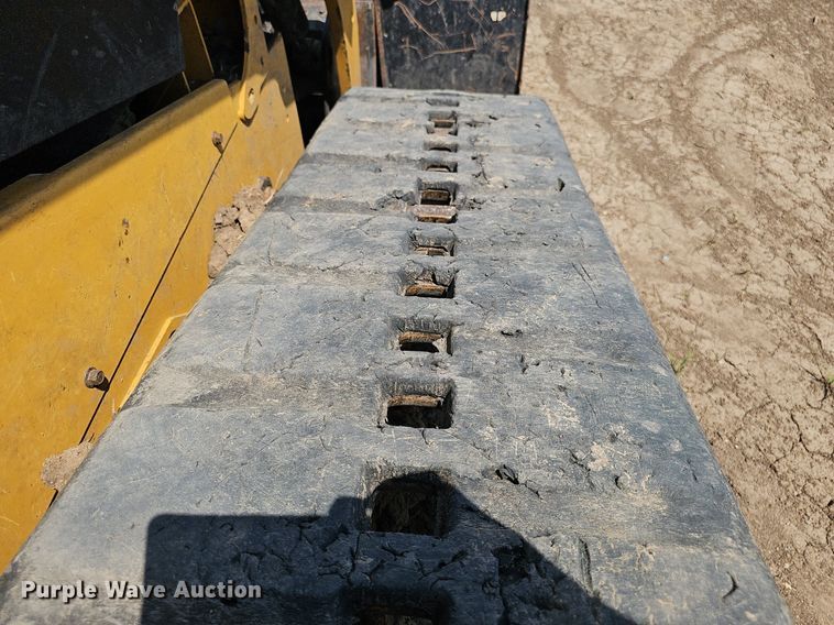 image for item DS4650 2020 Caterpillar 289D3 tracked skid steer loader