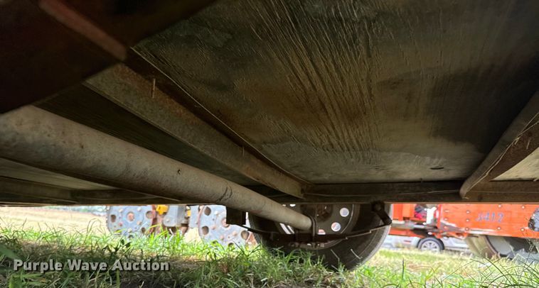 image for item LF9847 2012 Pilot Trailers  enclosed cargo trailer