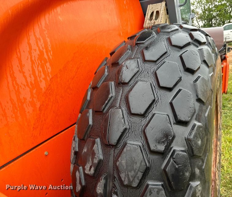 image for item LF9849 2012 Hamm 3412 single drum vibratory roller