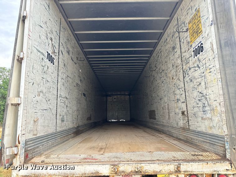 image for item LF9851 2001 Wabash  dry van trailer