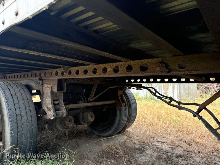 image for item LF9851 2001 Wabash  dry van trailer