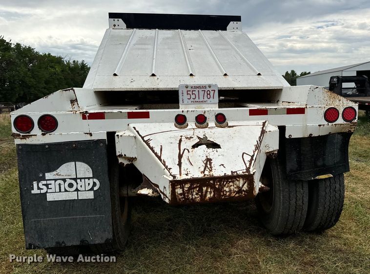 image for item LF9852 2013 Construction Trailers Specialist  BDT-40 bottom dump trailer