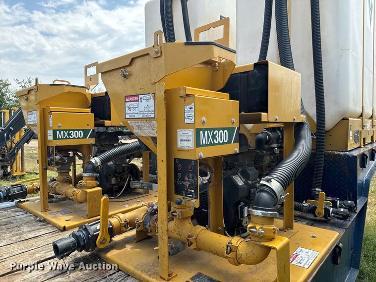 image for item LF9855 (2) Vermeer MX300 fluid mixing systems