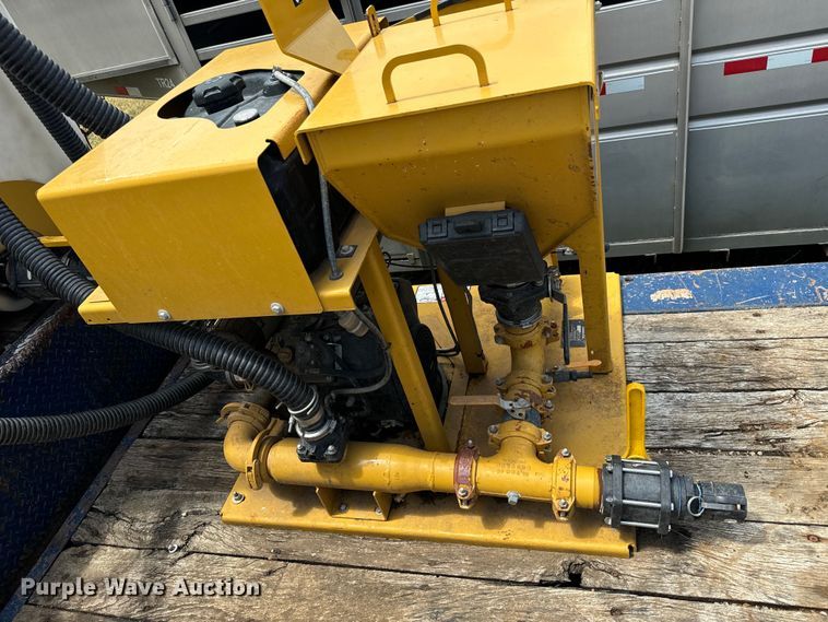 image for item LF9855 (2) Vermeer MX300 fluid mixing systems