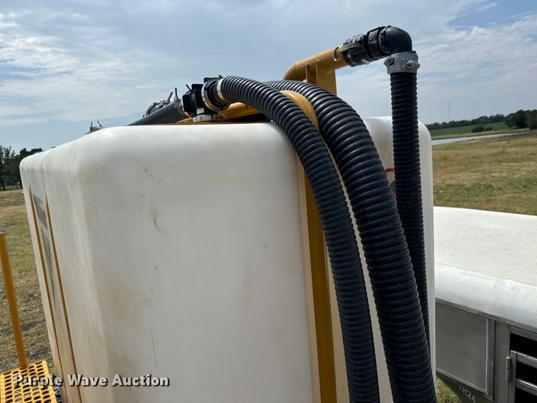 image for item LF9855 (2) Vermeer MX300 fluid mixing systems