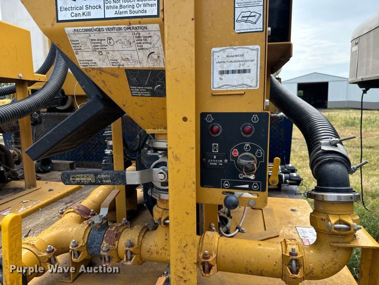 image for item LF9855 (2) Vermeer MX300 fluid mixing systems