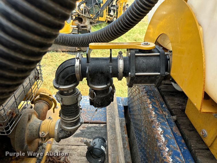 image for item LF9855 (2) Vermeer MX300 fluid mixing systems