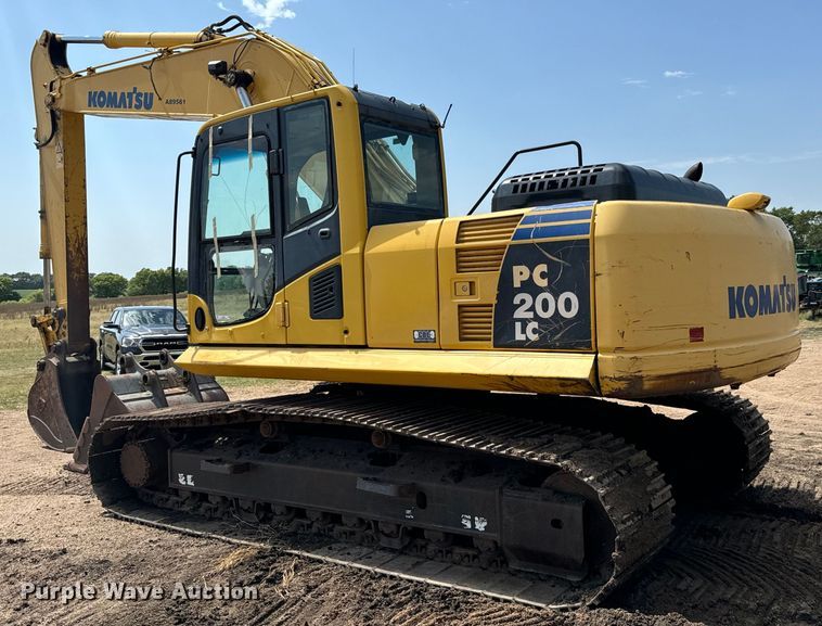 image for item LF9858 2010 Komatsu PC200 LC-8 excavator