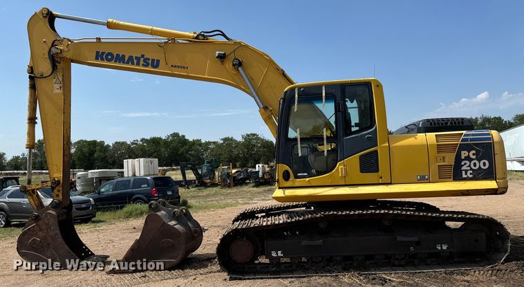 image for item LF9858 2010 Komatsu PC200 LC-8 excavator