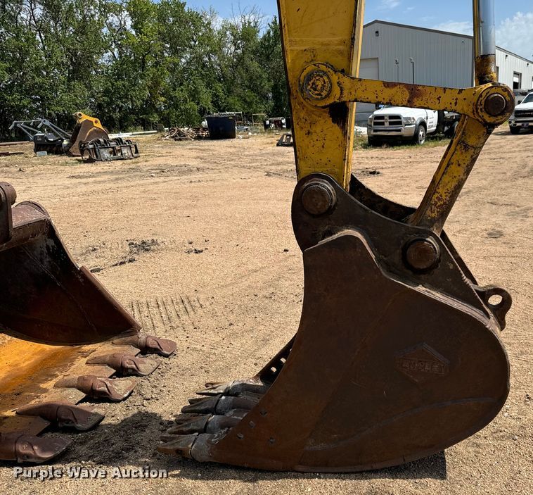 image for item LF9858 2010 Komatsu PC200 LC-8 excavator