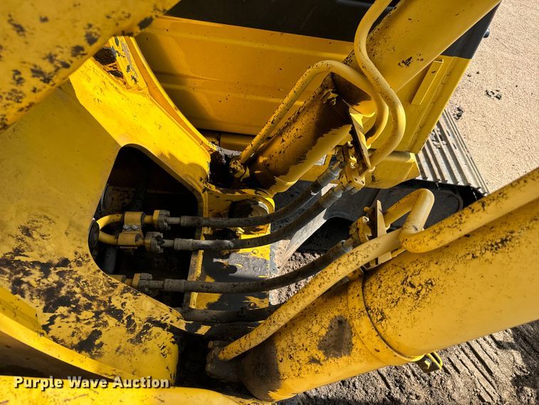 image for item LF9858 2010 Komatsu PC200 LC-8 excavator