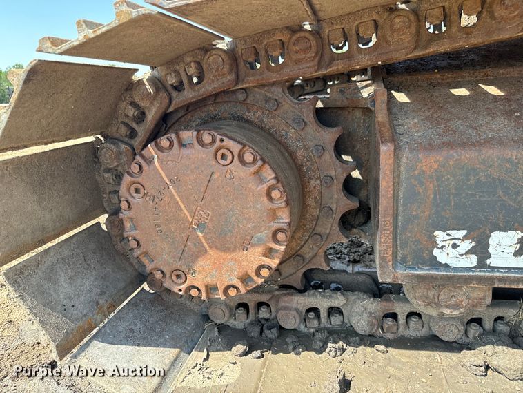 image for item LF9858 2010 Komatsu PC200 LC-8 excavator