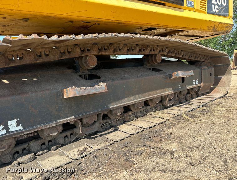 image for item LF9858 2010 Komatsu PC200 LC-8 excavator