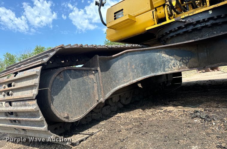 image for item LF9858 2010 Komatsu PC200 LC-8 excavator