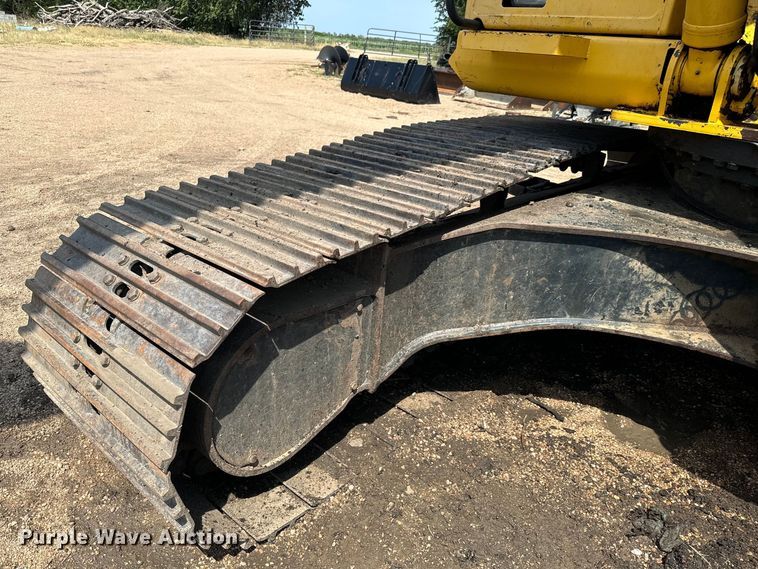 image for item LF9858 2010 Komatsu PC200 LC-8 excavator