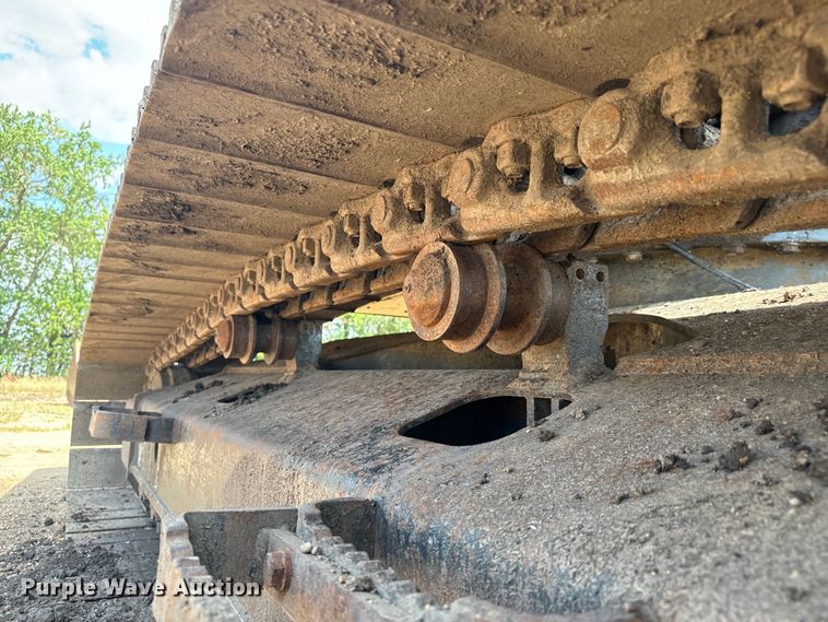 image for item LF9858 2010 Komatsu PC200 LC-8 excavator