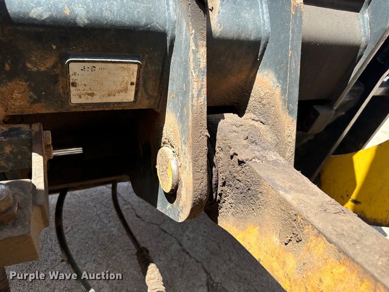 image for item LF9862 2014 Komatsu  WA270-7 wheel loader