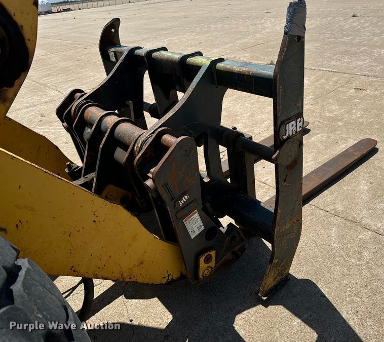 image for item LF9862 2014 Komatsu  WA270-7 wheel loader