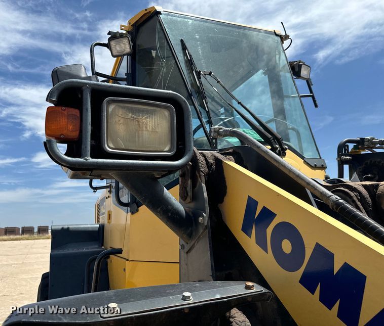 image for item LF9862 2014 Komatsu  WA270-7 wheel loader