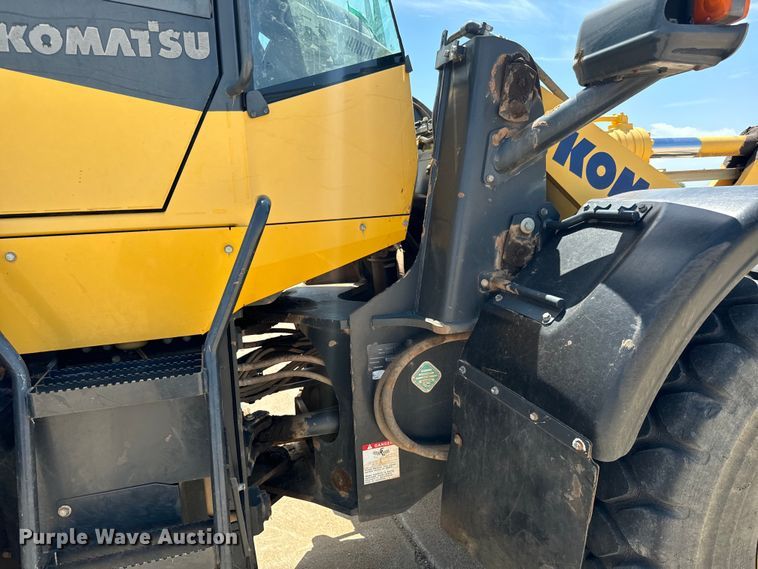 image for item LF9862 2014 Komatsu  WA270-7 wheel loader