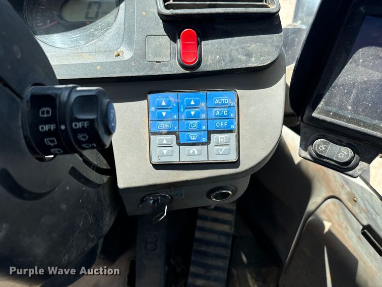 image for item LF9862 2014 Komatsu  WA270-7 wheel loader