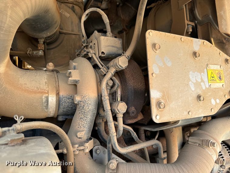 image for item LF9862 2014 Komatsu  WA270-7 wheel loader