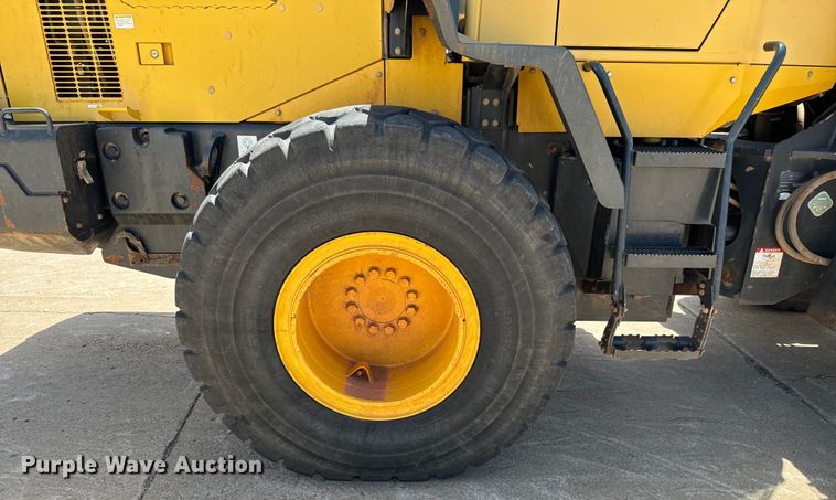 image for item LF9862 2014 Komatsu  WA270-7 wheel loader