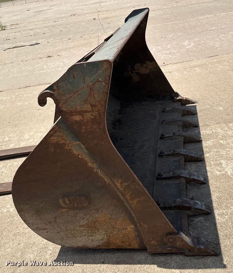 image for item LF9862 2014 Komatsu  WA270-7 wheel loader