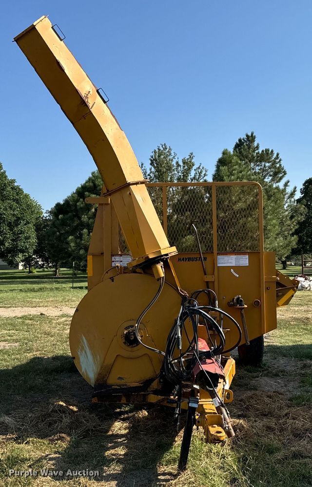 image for item LF9941 Duratech Haybuster 2564 bale processor