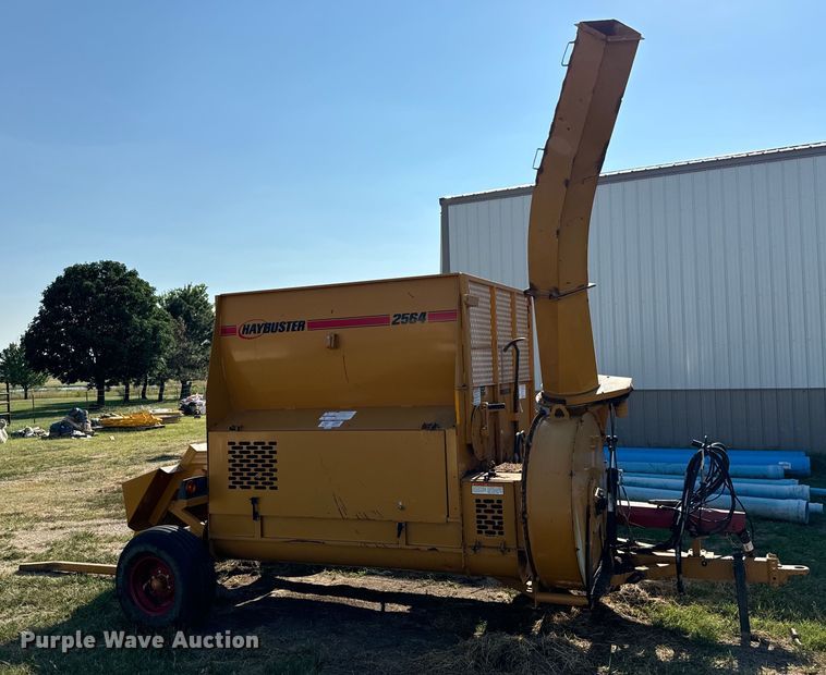 image for item LF9941 Duratech Haybuster 2564 bale processor