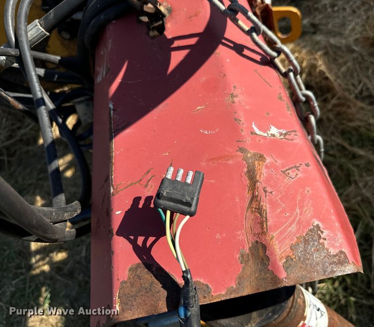 image for item LF9941 Duratech Haybuster 2564 bale processor