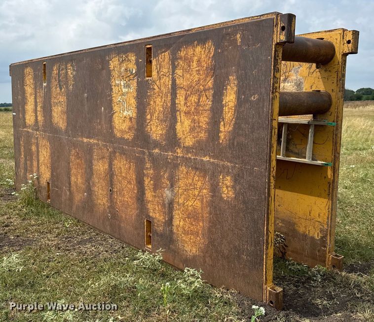 image for item LF9960 Trench box