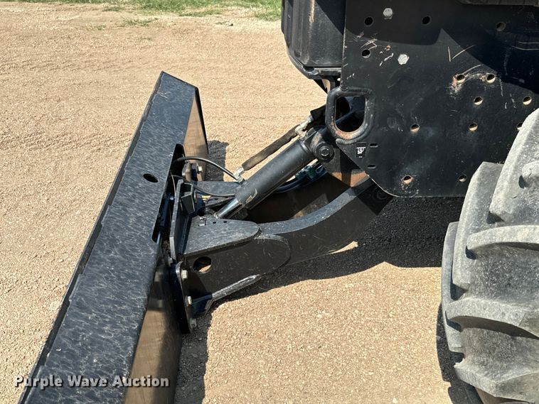 image for item MU9963 2014 Ditch Witch RT100 trencher