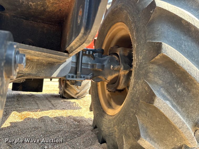 image for item MU9963 2014 Ditch Witch RT100 trencher