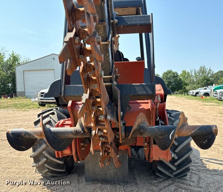 image for item MU9963 2014 Ditch Witch RT100 trencher